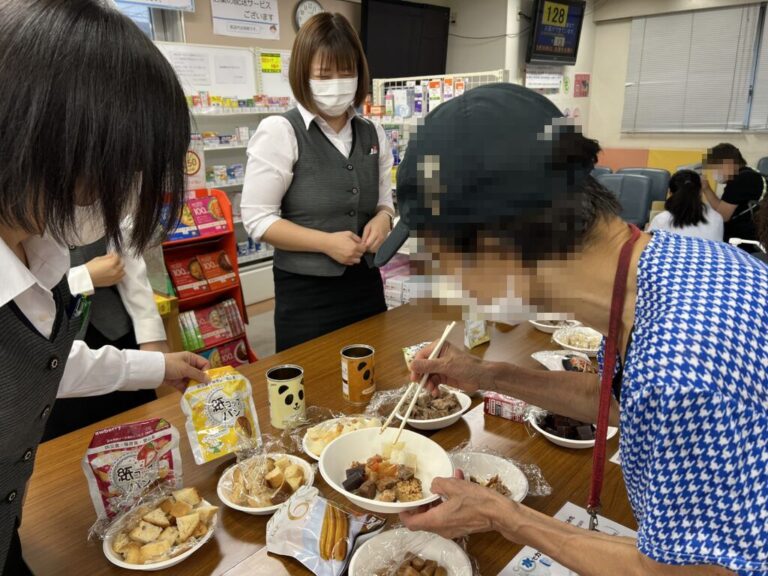 災害食って、どんな感じ？？　～健康相談会にて～